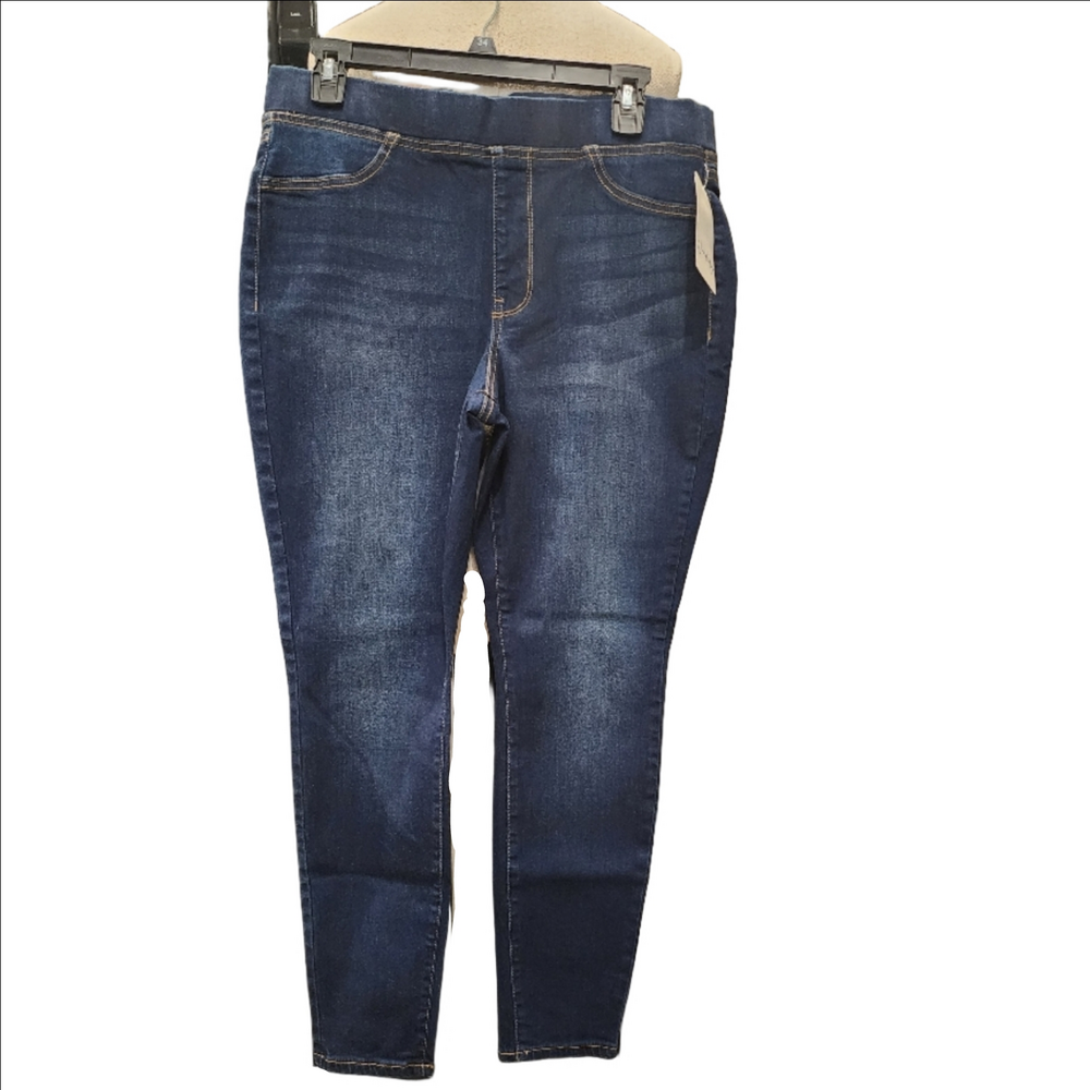 NWT'S WONDERLY DENIM PULL-ON JEANS
